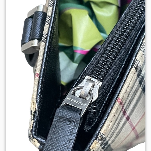Burberry Small Tote - Pre-Owned with COA - Picture 3 of 15
